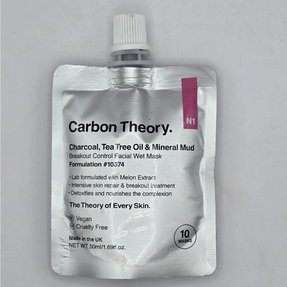 Carbon Theory Facial Wet Mask. Charcoal & Tea Tree Oil. Mineral Mud. 50ml